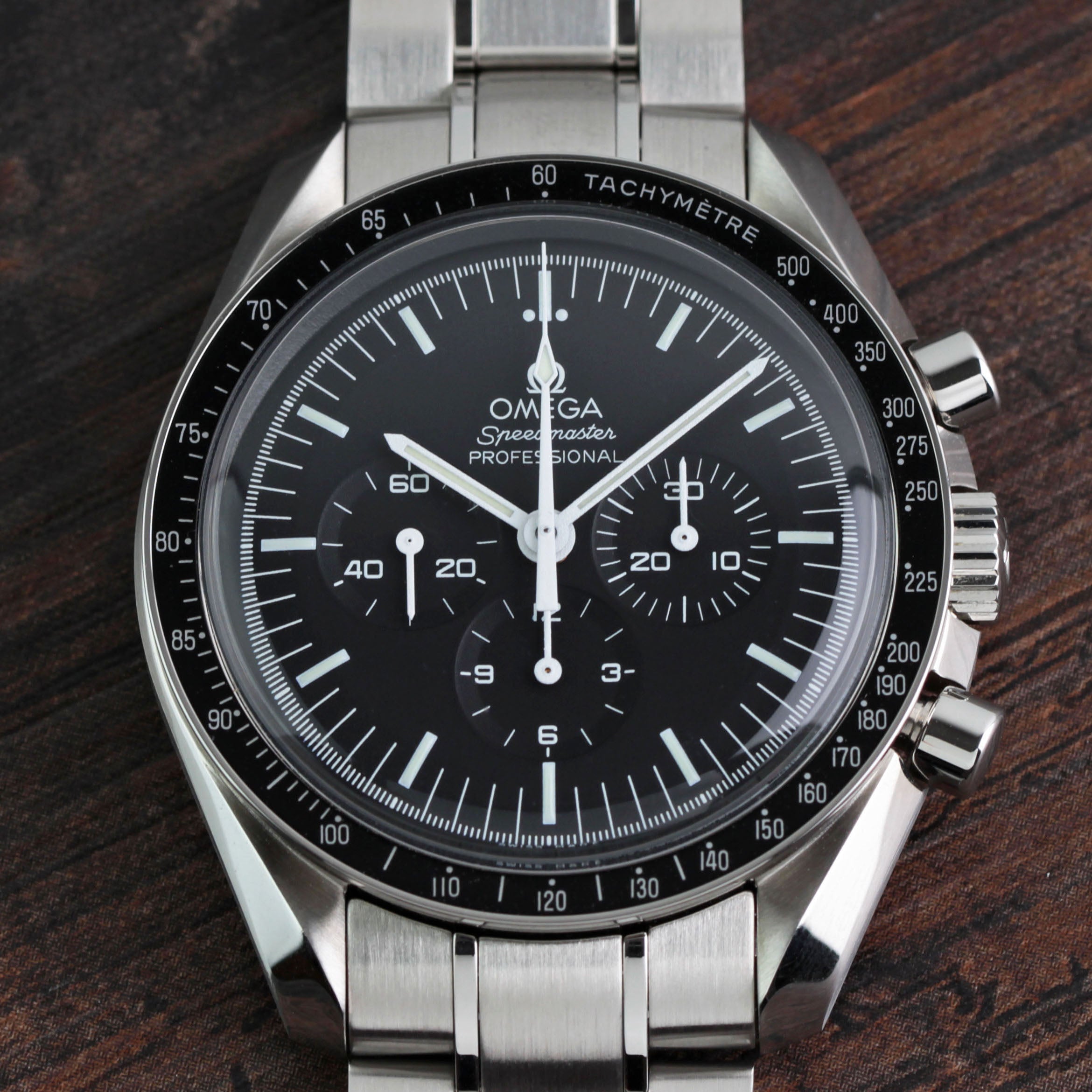 Omega 2021 Speedmaster Ref.311.30.42.30.01.005